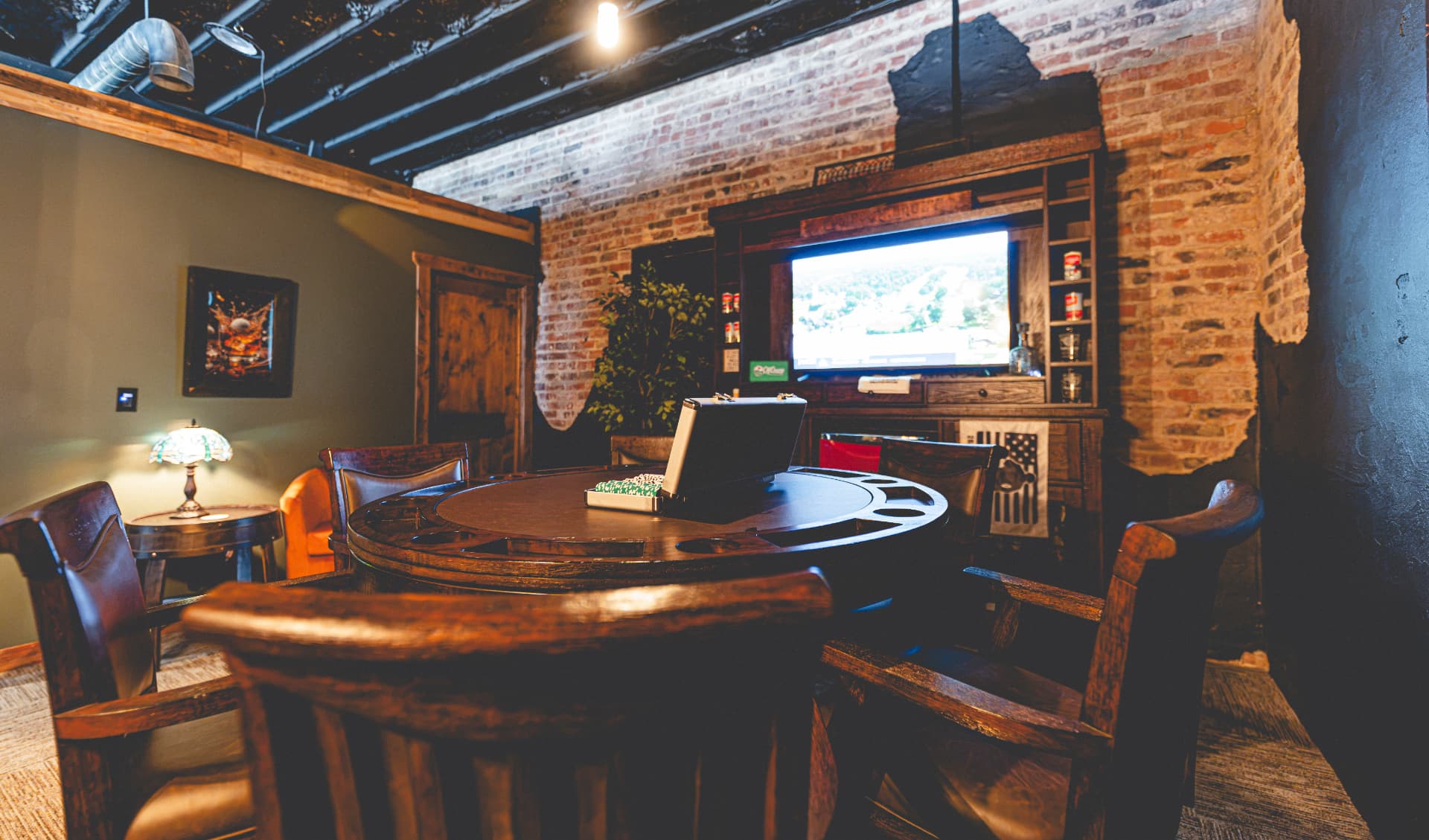 The private poker room
